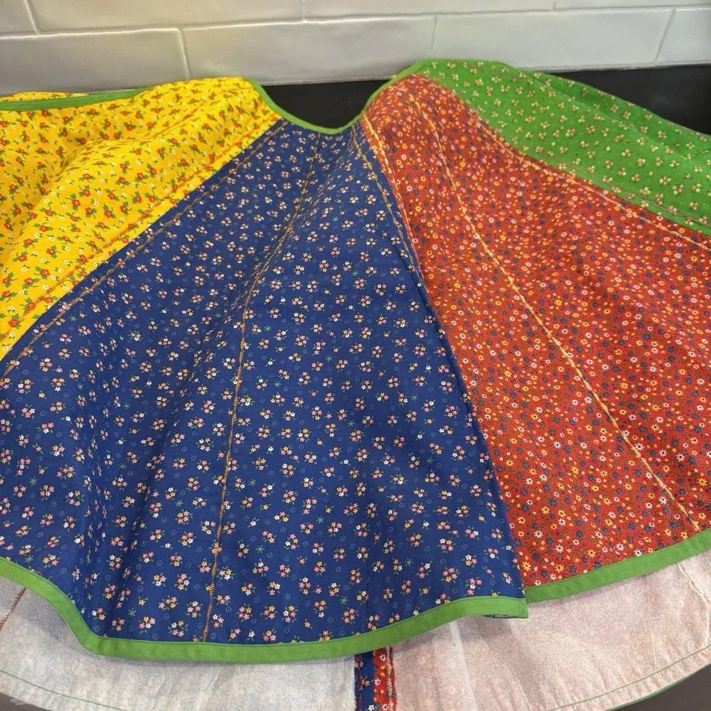 Vintage Handmade Patchwork Primary‎ Colors Christmas Tree Skirt